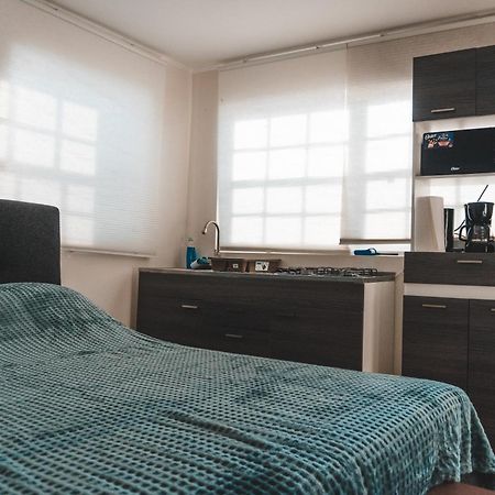 Klip Lagoon Apartsments Oranjestad Exteriör bild